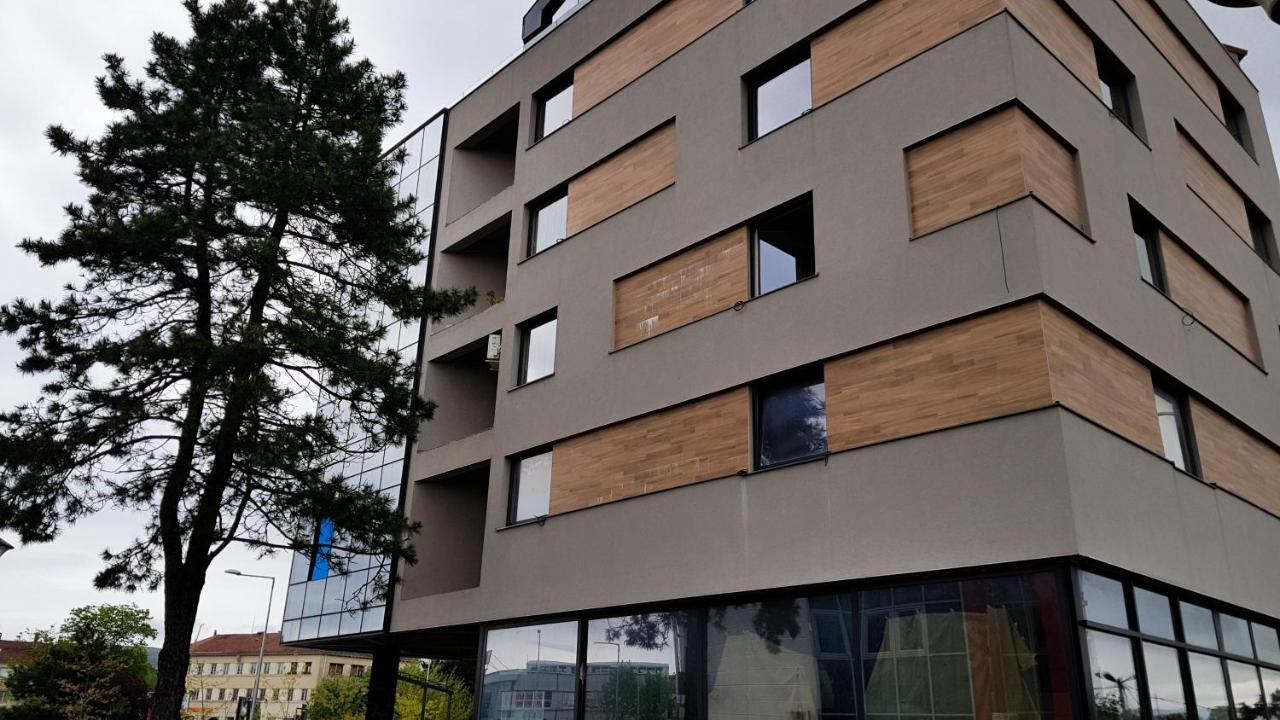 Victory Apartment Nikšić Eksteriør billede