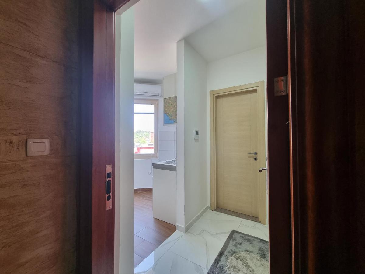 Victory Apartment Nikšić Eksteriør billede